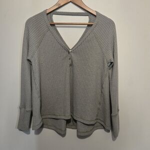 Sadie & Sage Green Waffle Knit Long Sleeve Shirt Sz Xs